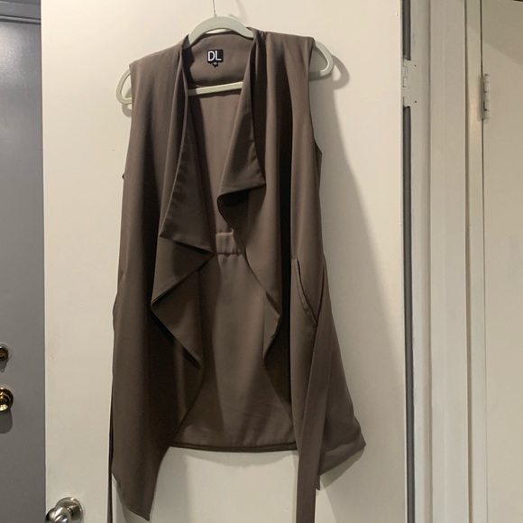 DX Tops - DL belted vest XS, fits S too